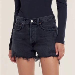 Agolde Parker Vintsge Cut Off Short in color Vortex. NWT